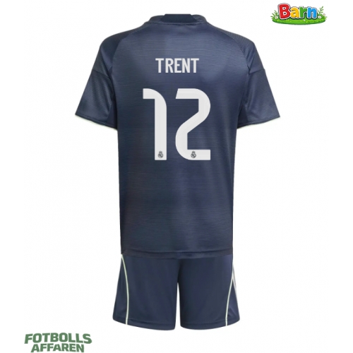 Real Madrid Alexander-Arnold #12 Bortaställ Barn 2025-26 Kortärmad (+ Korta byxor)